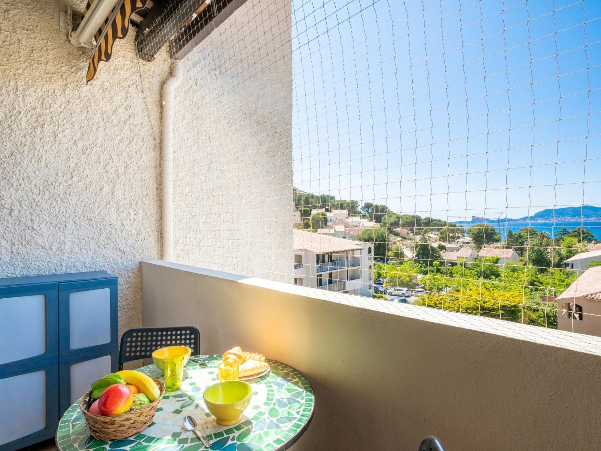 Apartment Les Aigues Marines-58 By Interhome Saint-Cyr-sur-Mer Exteriör bild
